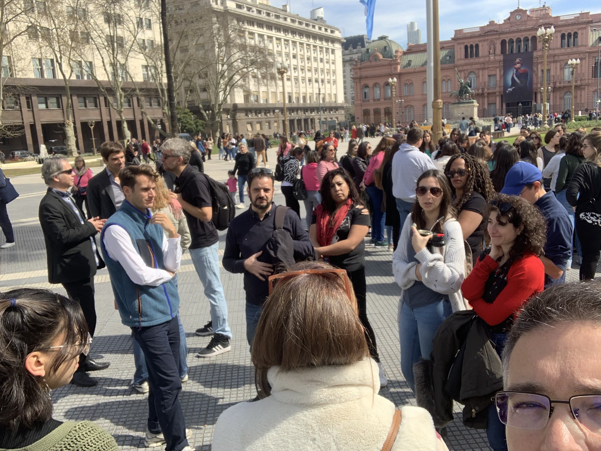 Rondleiding voor congresdeelenemers op Playa de Mayo